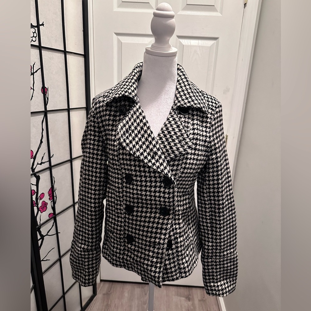 Houndstooth women’s peacoat size M black/white